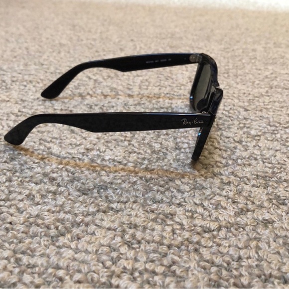 Rayban classic wayfarer sunglasses - Picture 3 of 11